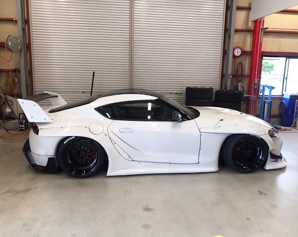 LibertyWalk.shop 4