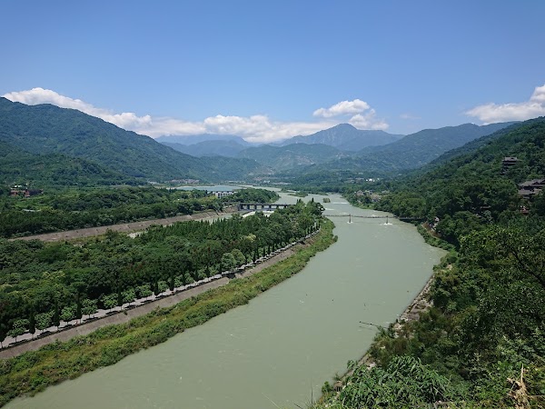 Dujiangyan Scenic Area （Southeast Gate 2） 4