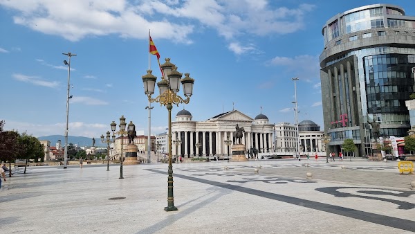 Macedonia Square 4