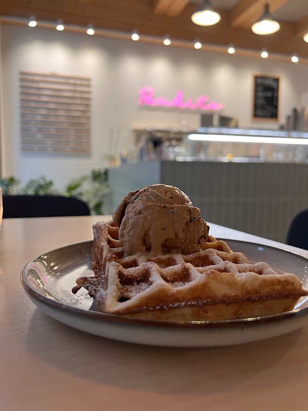 Gelateria Pandito - ice cream cafe - Basel 3