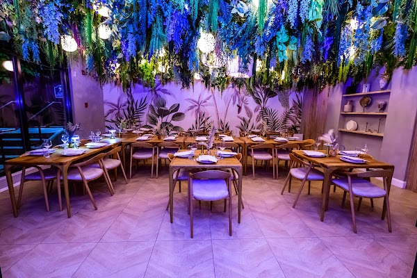 Verdure Kitchen & Cocktails