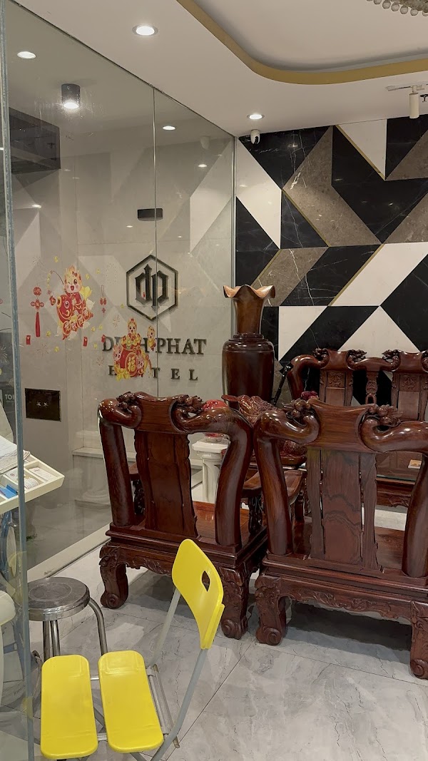 Khách Sạn Đình Phát 3