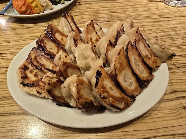 Kakekomi Gyoza 2