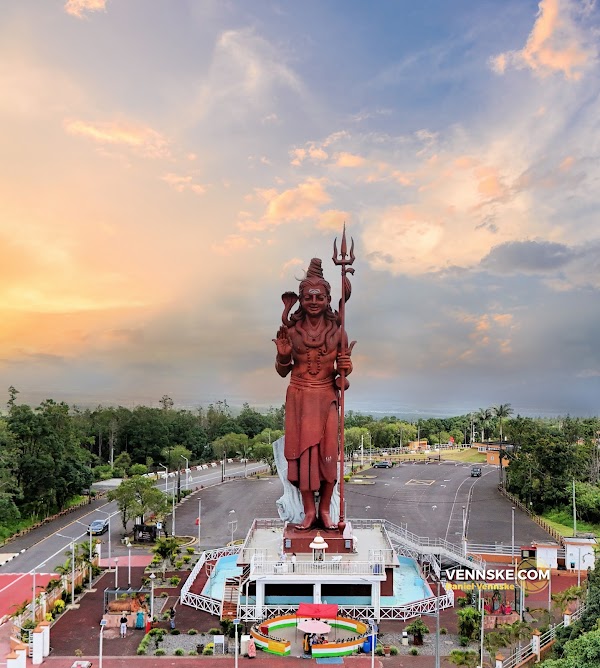 Grand bassin temple