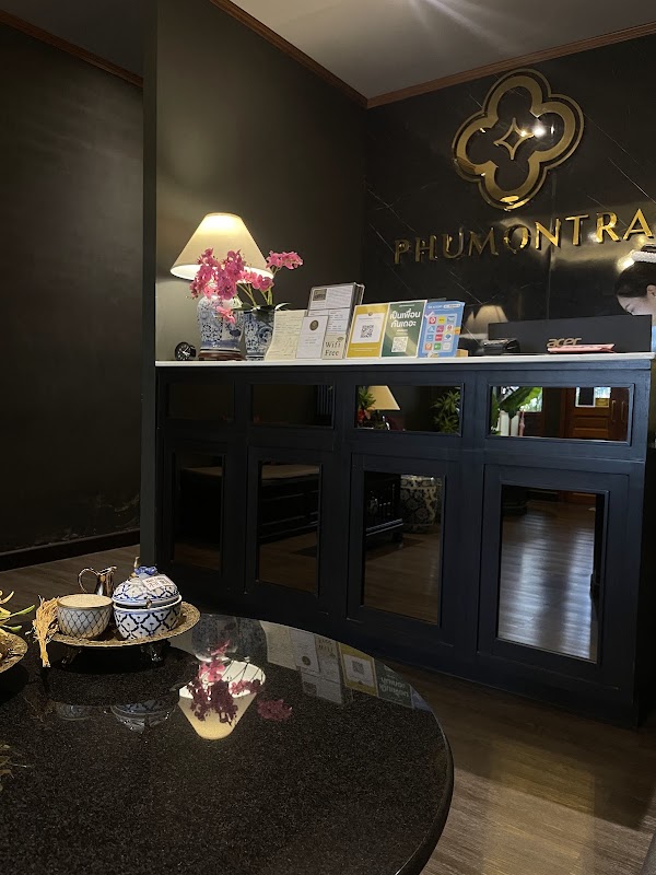 Phumontra Massage & Spa Old Town 3