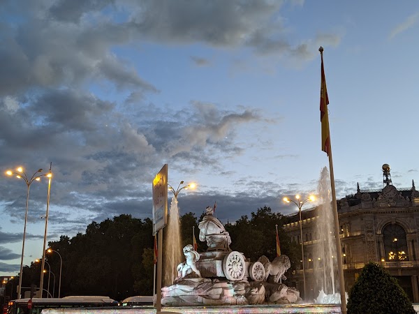 Plaza de Cibeles 3