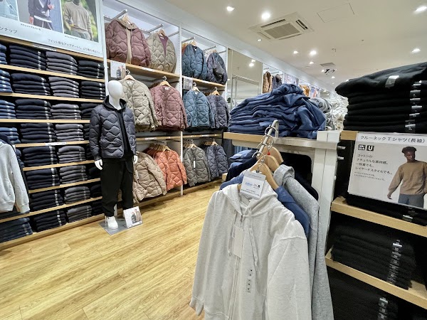 UNIQLO 4