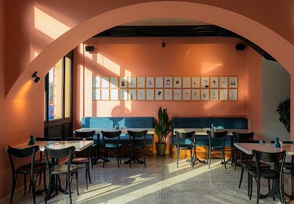 Cafe Daphna Tbilisi / კაფე დაფნა თბილისი