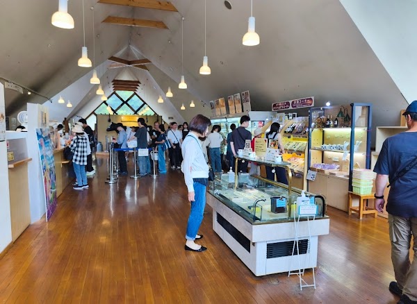 Furano Cheese Factory 5