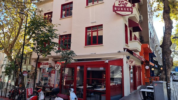 Taff Burger Akaretler