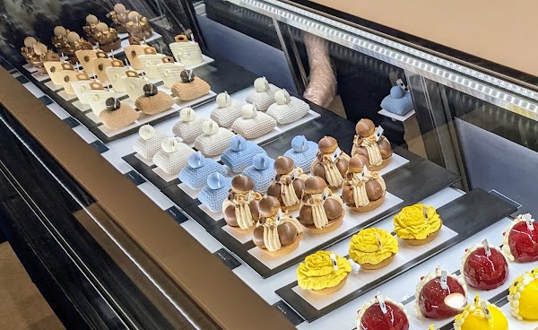 Masahiko Ozumi Paris 本店