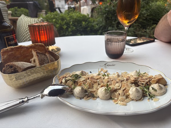 Manero Marbella - Don Carlos 5
