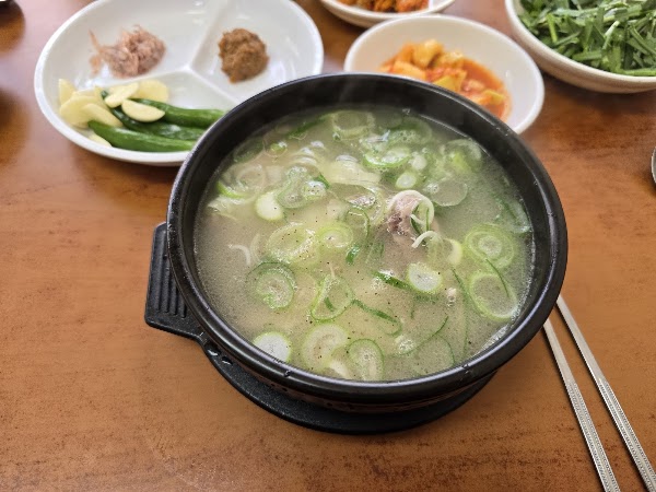 의령식당 4