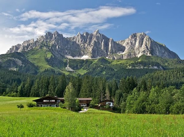 Kaiser Mountains