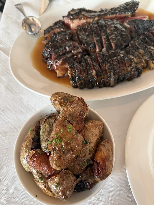 Dorian Restaurant 4