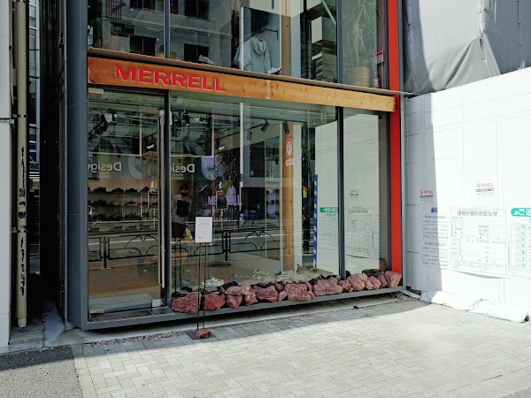 MERRELL 原宿店 3