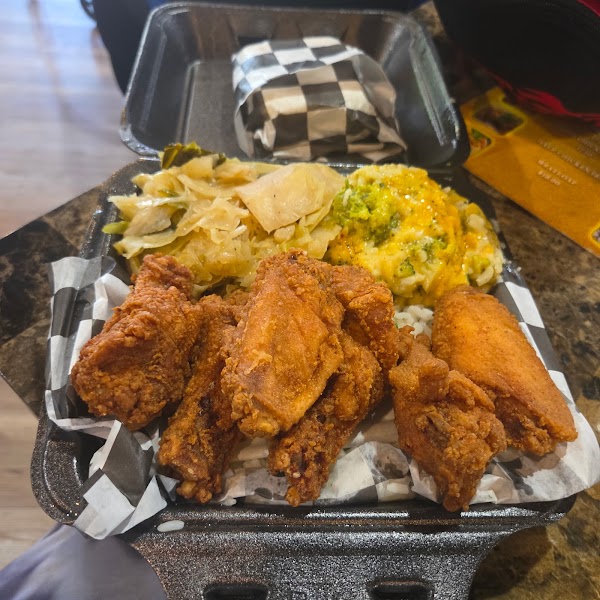 Ken Cooks (SoulFood Restaurant) 3