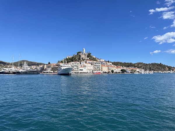 Poros 3