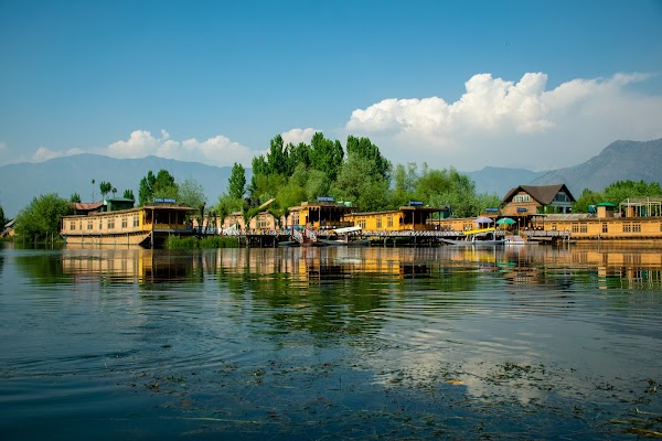 Dal Lake