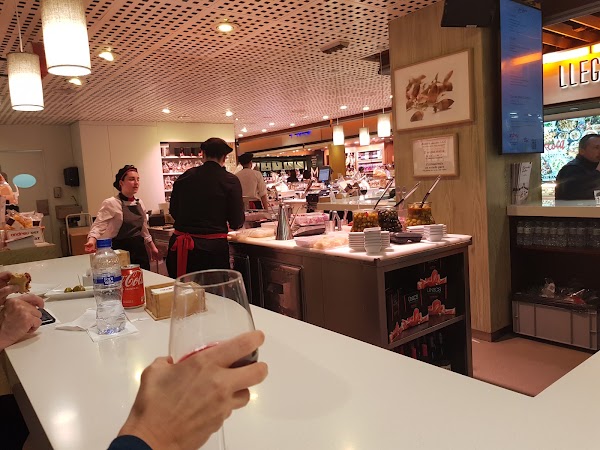 Andreu. Gastronomia des de 1930 L'Illa 3