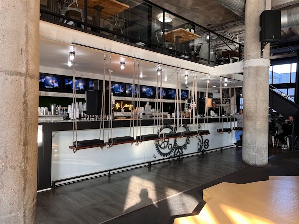 Latté Lounge + HG Eatery 4