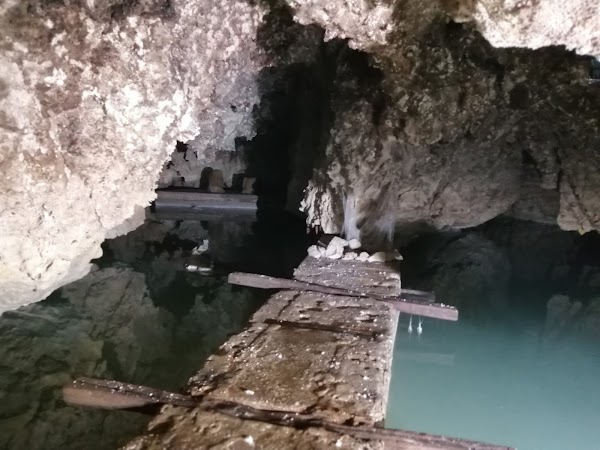 Sulfur Cave Santa Caesarea 5
