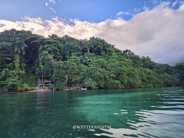 Blue Lagoon 3