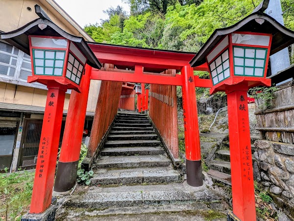 Taikodani Inari-jinja Shrine 5