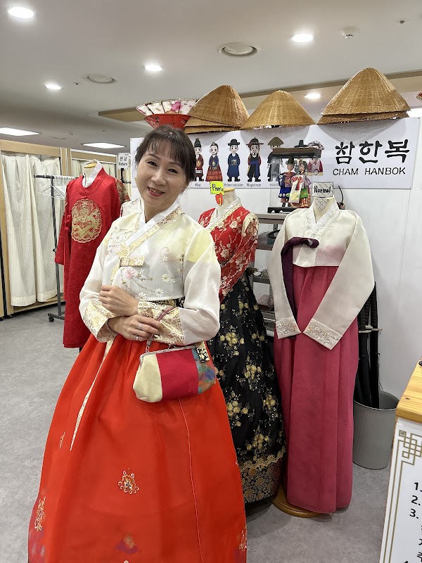 Cham Hanbok Rental