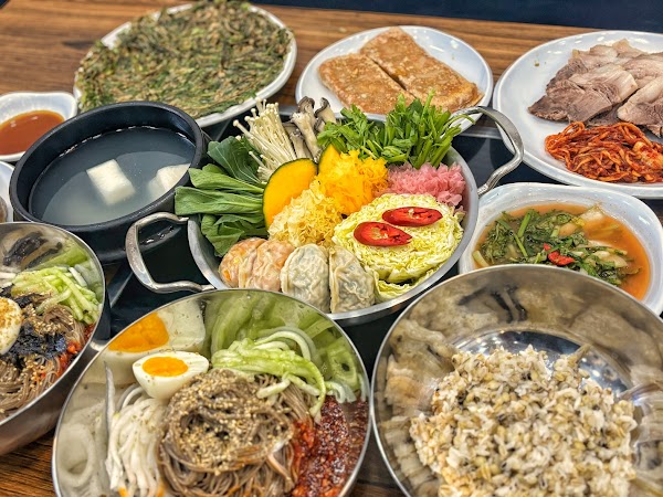 백양막국수
