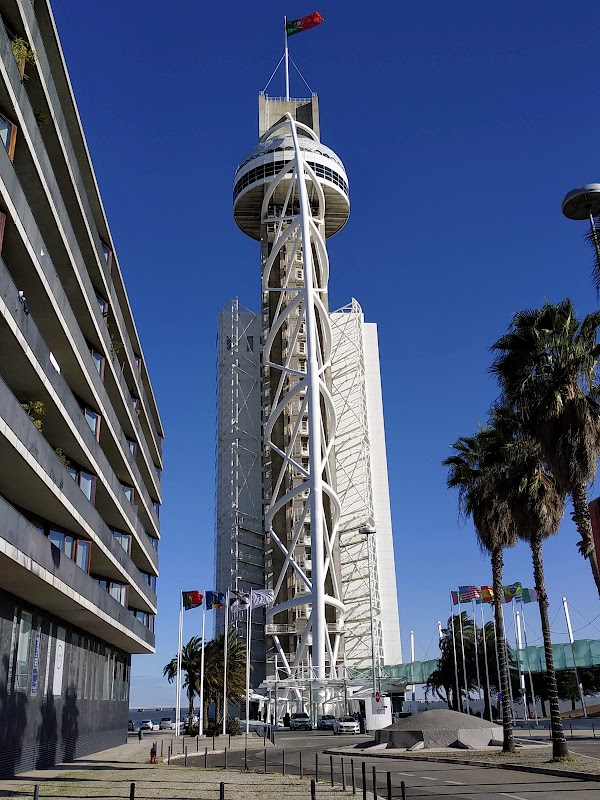 Vasco da Gama Tower 4