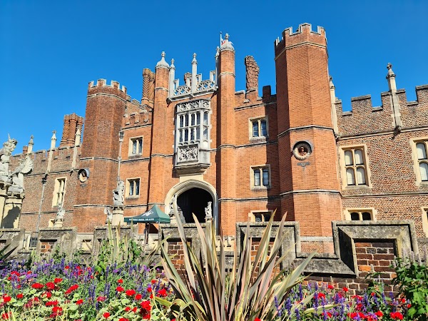 Hampton Court Palace 1