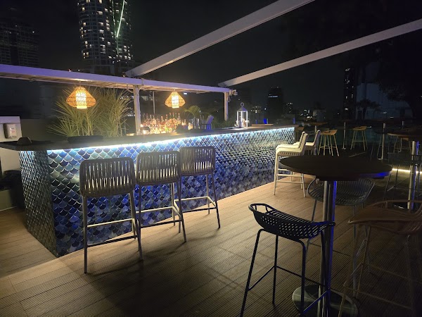 View Bangkok Rooftop Bar & Restaurant 3
