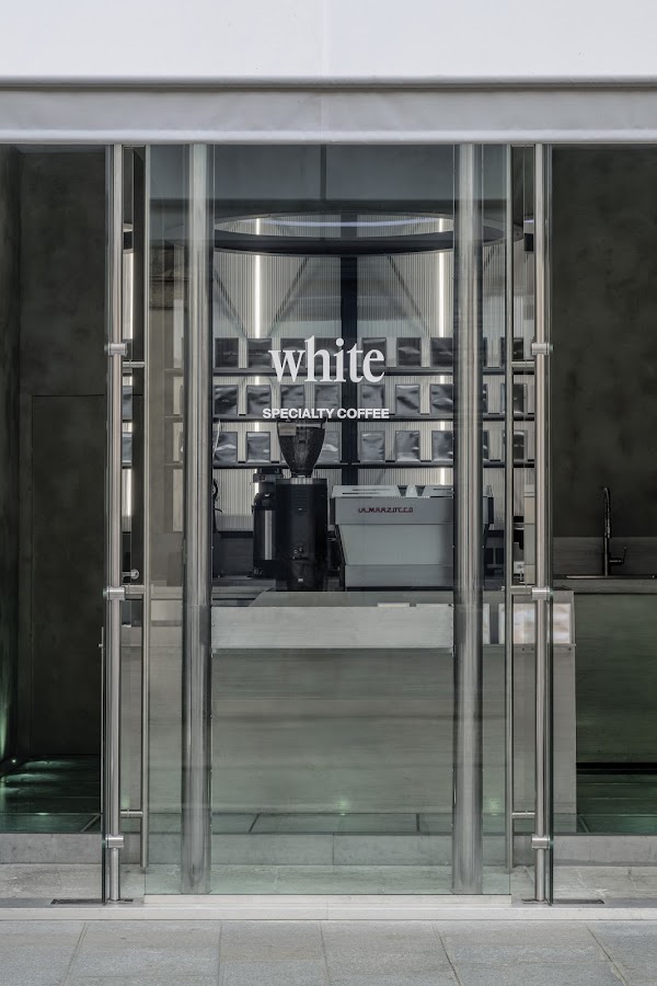 WHITE Coffee - Paris 4