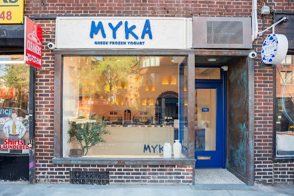 Myka Greek Frozen Yogurt