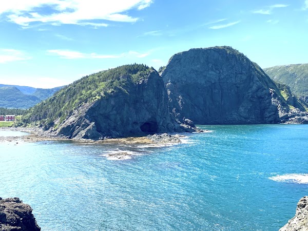 Sea Cave Viewpoint 1