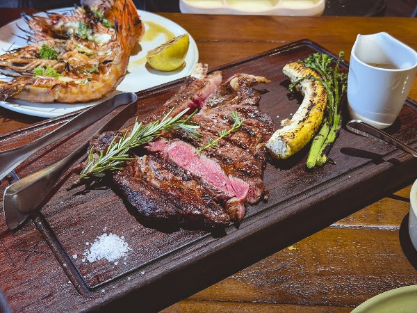 Onyx Grill 3