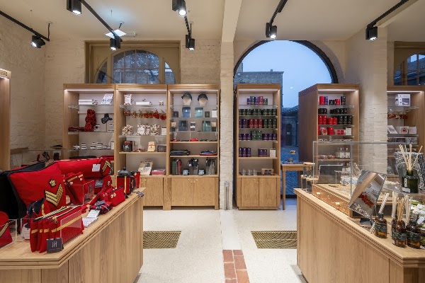 Gift Shop (Royal Hospital Chelsea) 1