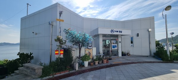 청널공원 풍차전망대 카페