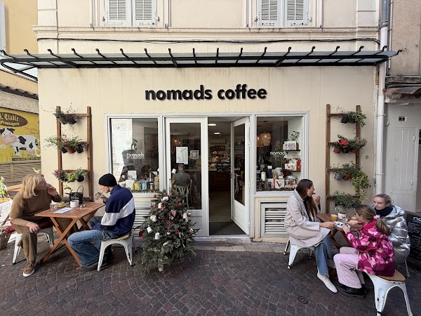 NOMADS coffee