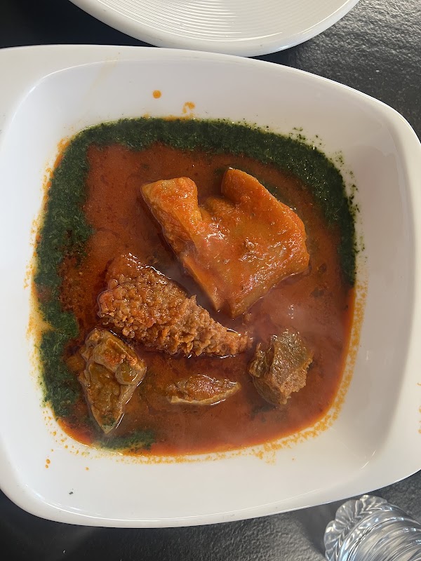 Efty Dishes Restaurant 5
