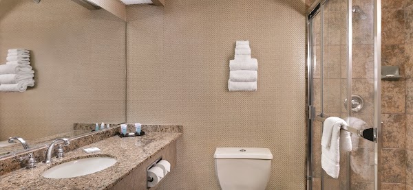 Luxor Hotel & Casino 3