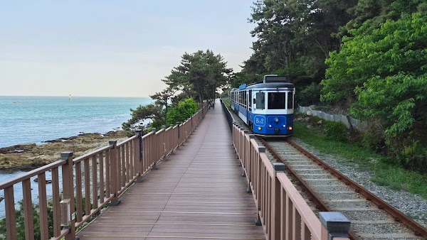 BlueLinePark 4