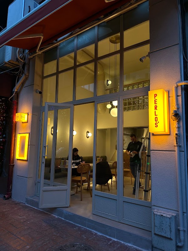 Perlo's Burger&More Karaköy (Est. 2021) 1