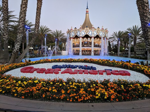 California's Great America Passenger Drop Off Area 2