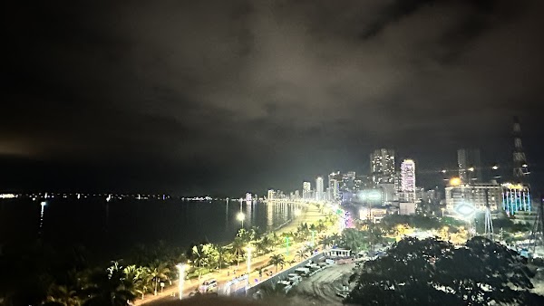 Beach Nha Trang 4