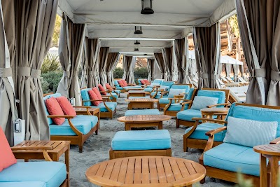 Descanso Beach Club 1