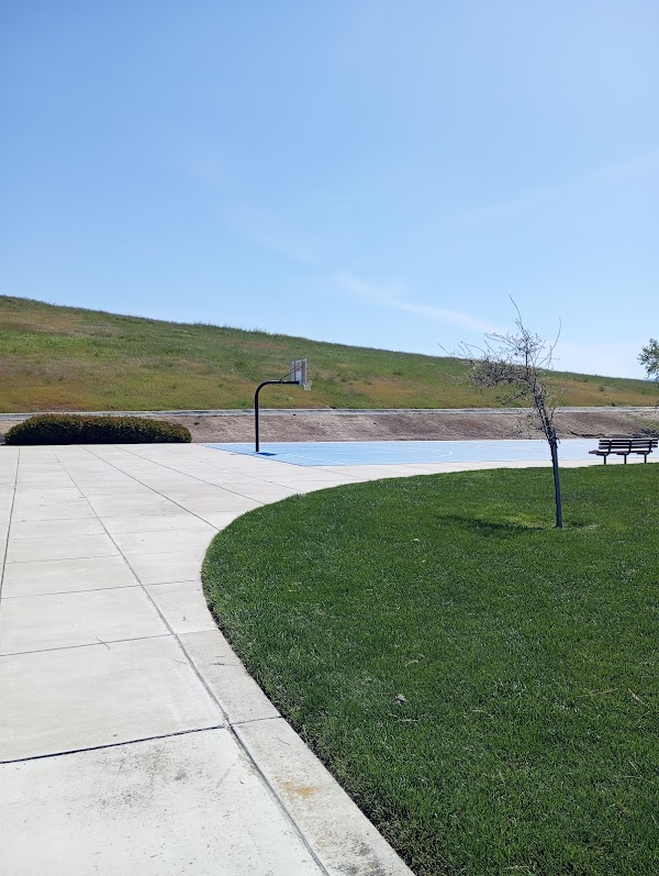 Cayetano Park Hiking trails 2