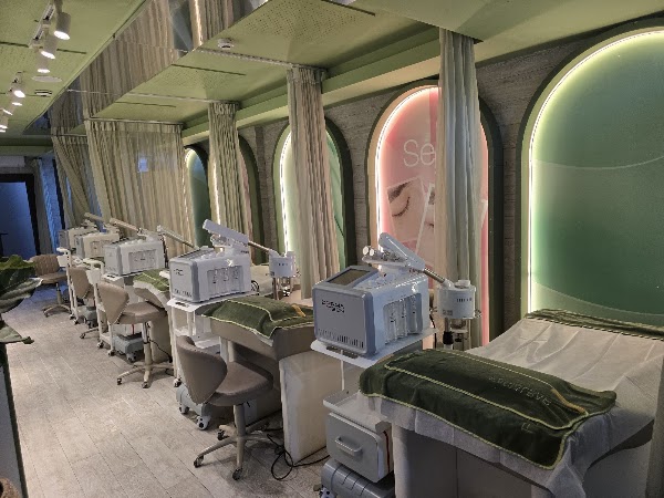 Facial Bar Hàng Đậu 5