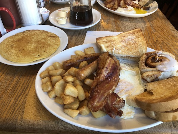 Hank's Pastries 3